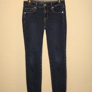 American Eagle Women's Skinny Super Stretch Dark Denim Jeans, Size 2